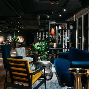 https://ruby-claire-hotel-geneva.genevahotels4all.com